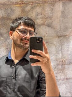 चार्टर्ड अकाउंटेंट परीक्षा में सफलता प्राप्त करने वाले महेंद्र सिंह मेहरा — घंघरेटी, बेतालघाट निवासी, जिन्होंने ICAI की सीए फाइनल परीक्षा सितंबर 2025 में शानदार सफलता हासिल की।